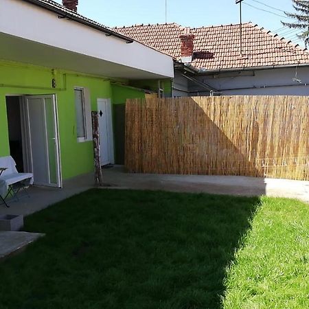 Pensiunea Nela Cluj-Napoca Esterno foto