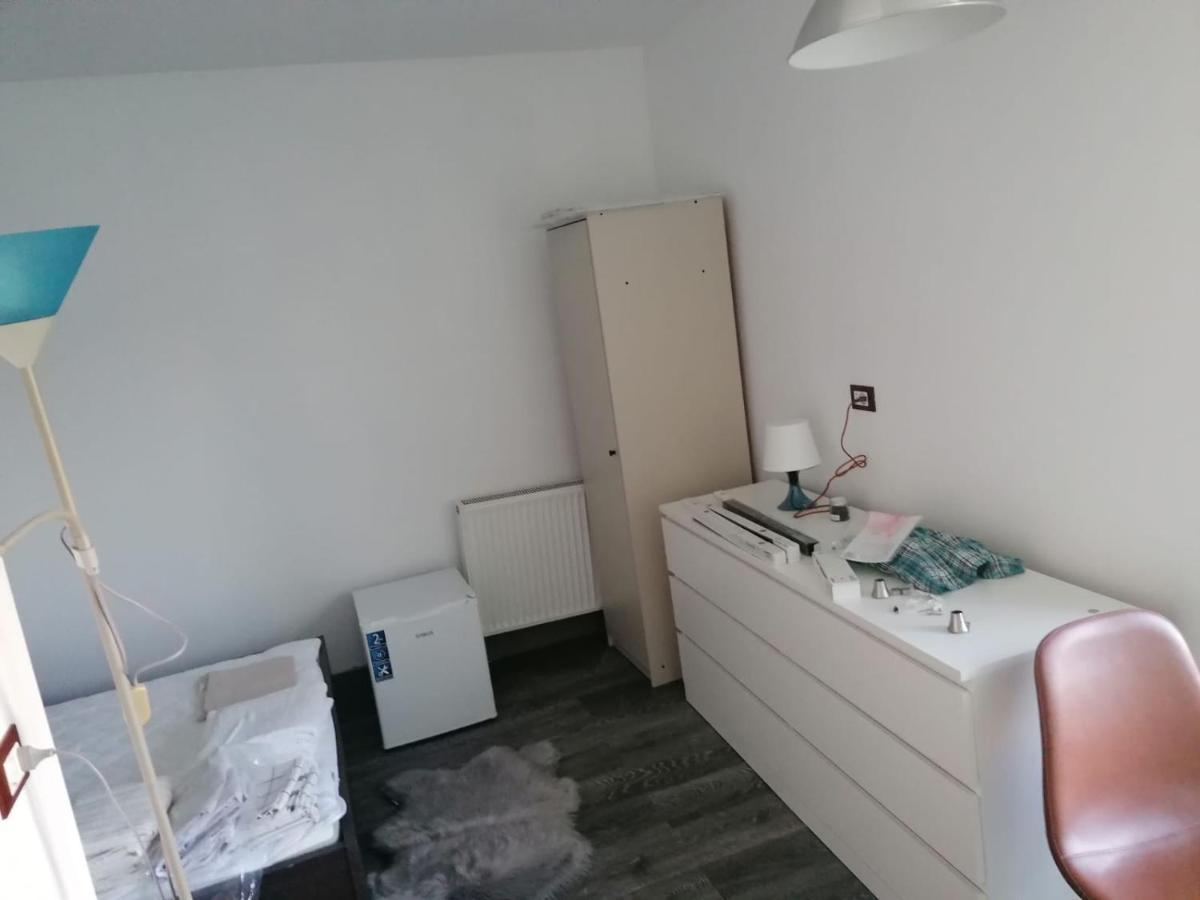 Pensiunea Nela Cluj-Napoca Esterno foto
